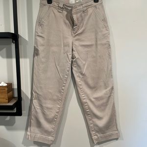 Kaki pants